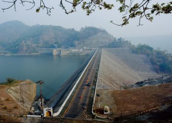 Pembangkit Listrik Tenaga Air (PLTA) Cirata berkapasitas 1.000 MW yang berada di Kabupaten Purwakarta dan Bandung Barat, Jawa Barat sebagai salah satu pembangkit EBT yang terdaftar dalam sistem pelacakan elektronik dari APX TIGRs dan diakui secara internasional untuk mengeluarkan Renewable Energy Certificate (REC). (Dok. Dickom PLN Pusat)