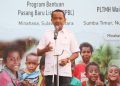 Dalam sambutannya pada agenda 'Merdeka dari Kegelapan" di Desa Winebetan, Kecamatan Langowan Selatan, Kabupaten Minahasa, Sulawesi Utara pada Rabu (29/10), Rabu (29/10/2025), Menteri ESDM Bahlil Lahadalia menegaskan bahwa program ini sangat penting untuk memastikan kehadiran negara dalam mewujudkan keadilan energi di seluruh pelosok Tanah Air. (Divkom PLN Pusat)