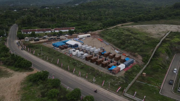 Tampak udara unit PLTD Krueng Raya, Kabupaten Aceh Besar dengan total kapasitas 15 MW. (Divkom PLN Pusat)
